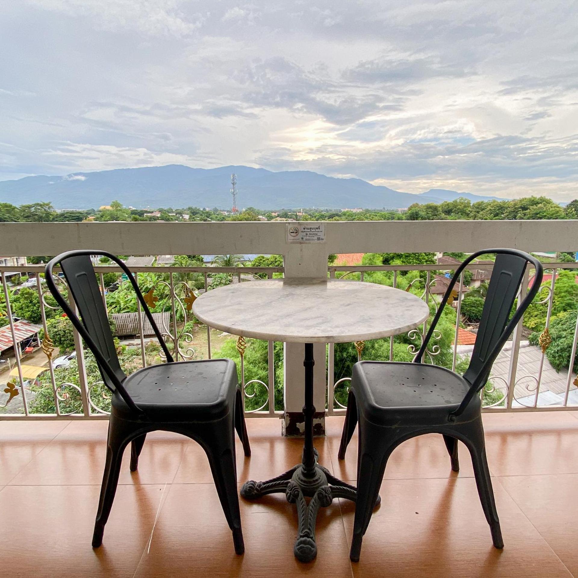 Rimtara Residence Patan Chiang Mai Exterior photo